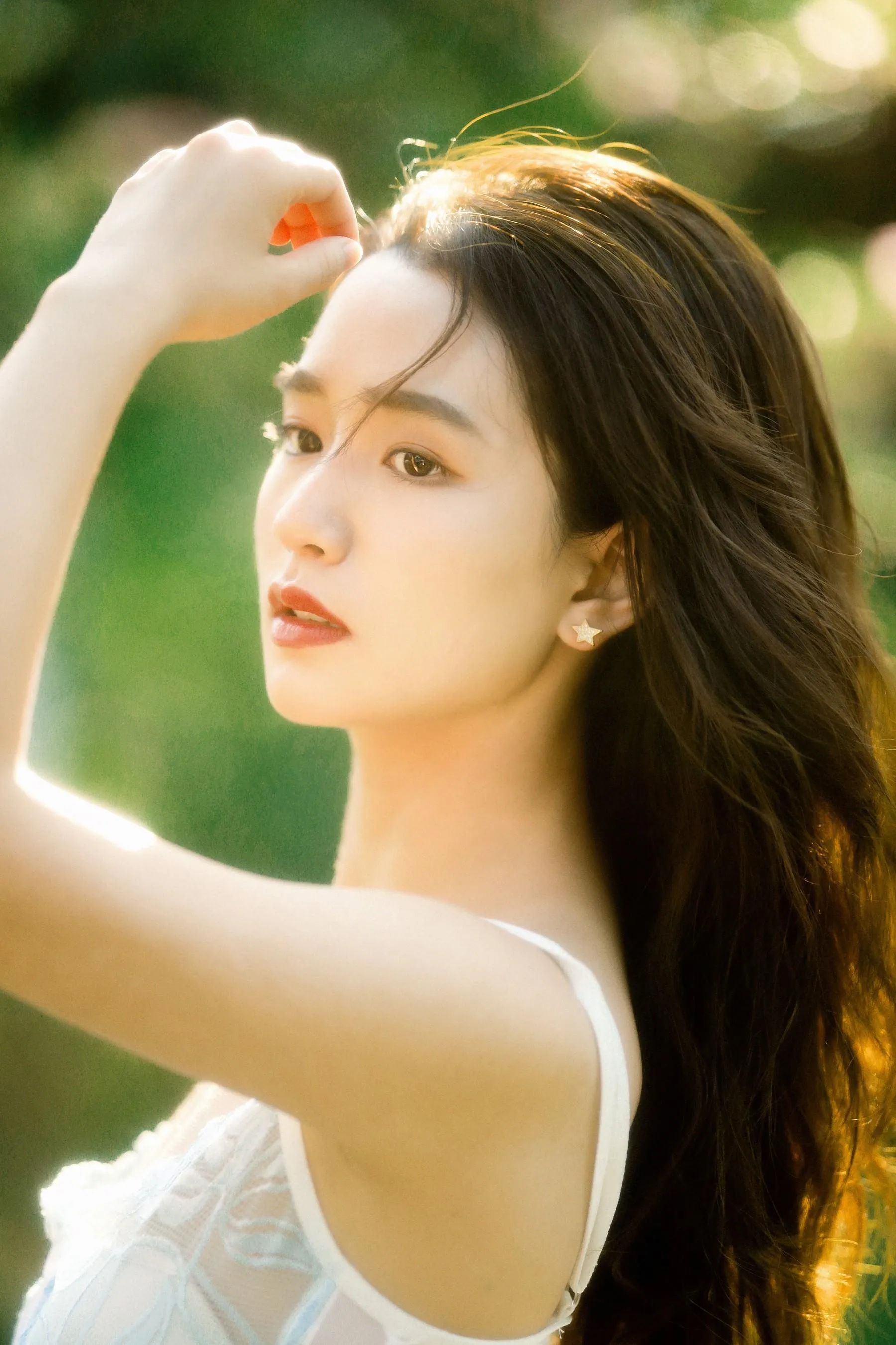 [艺图语] 2022.05.22 月光女孩 落落 [20P]插图4
